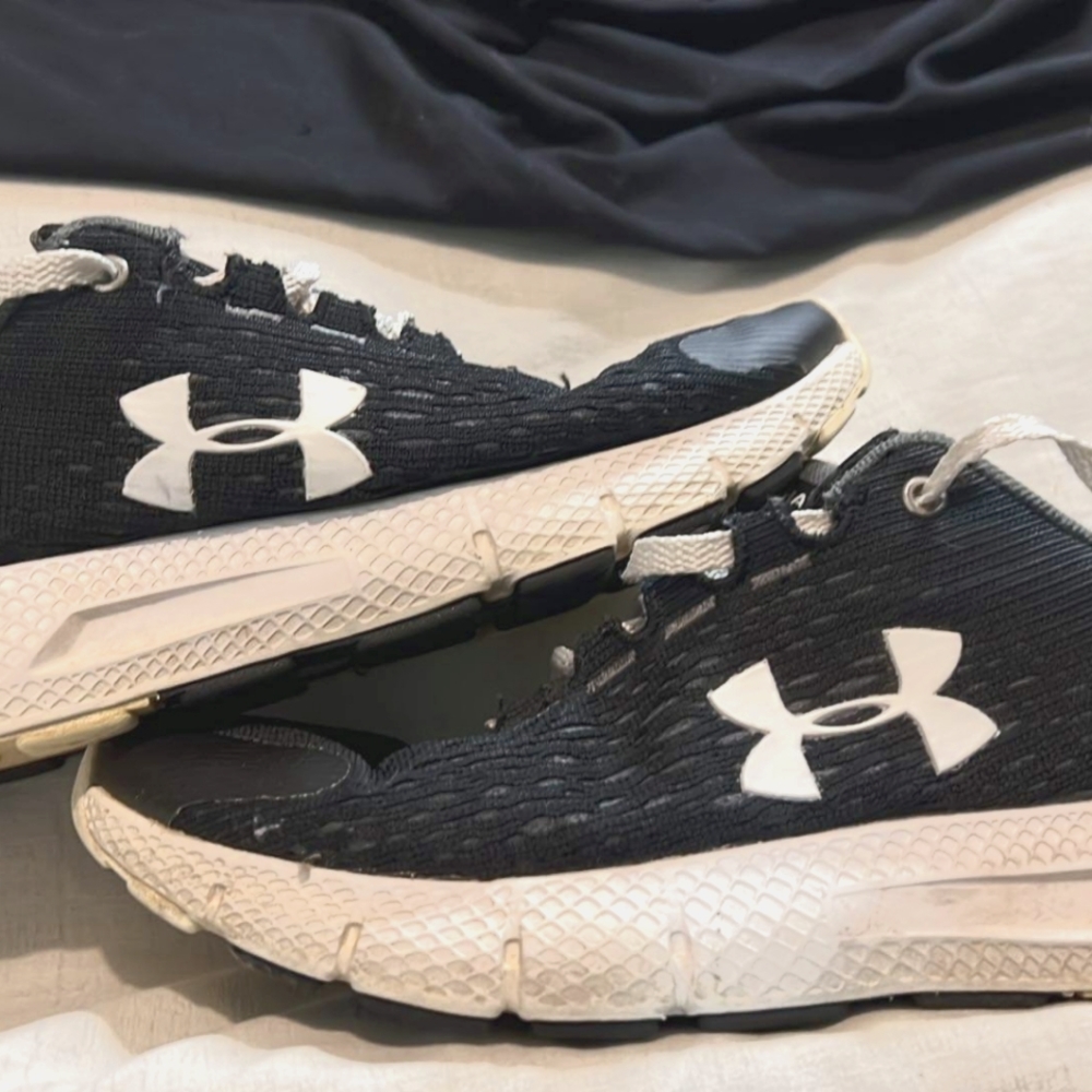 Kids shoes